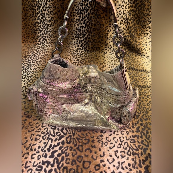 Authentic vintage, silver snake skin coach bag comes with dust bag - Picture 2 of 9